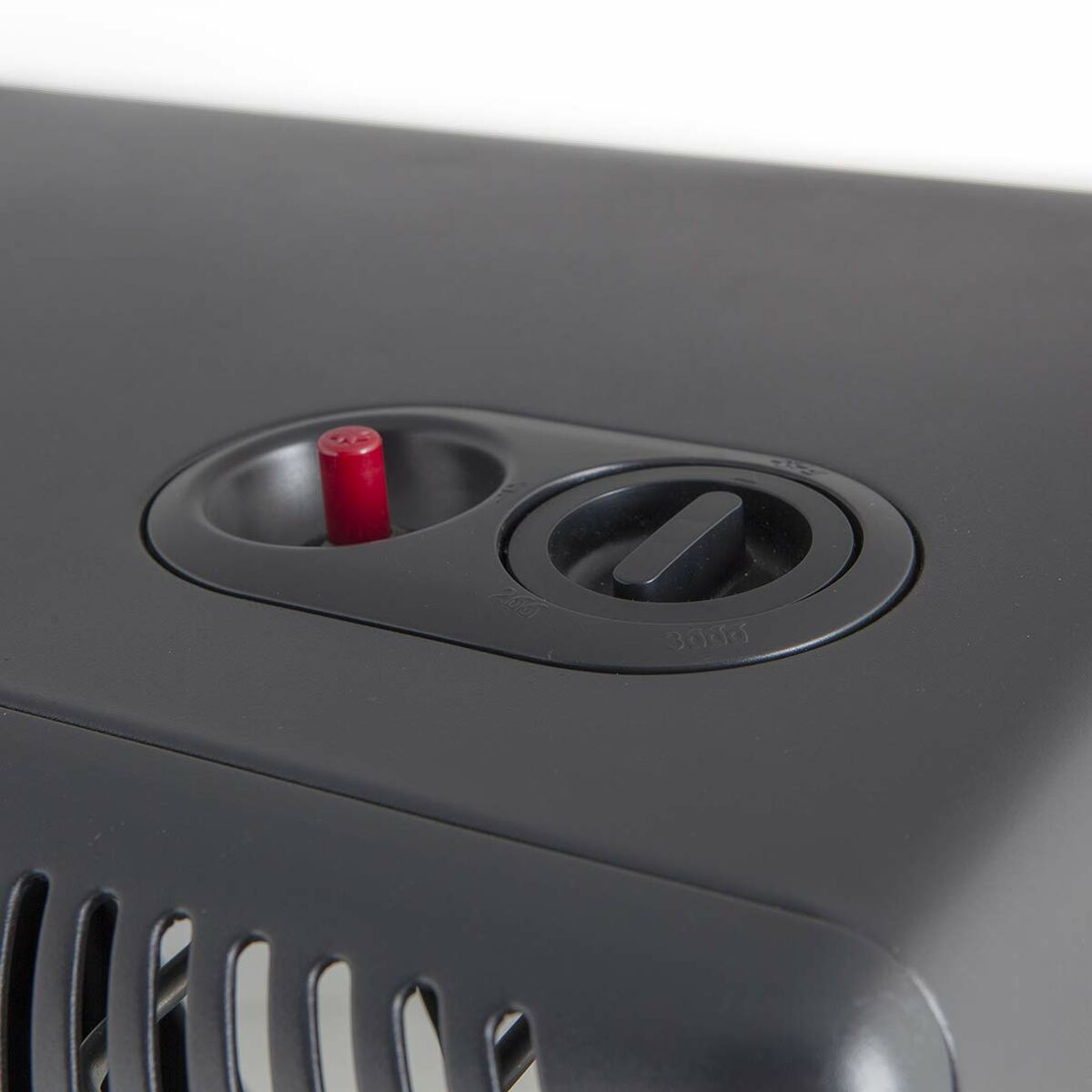 V7H663728F32F9FD1519F70165D06815ABDR3710263P2