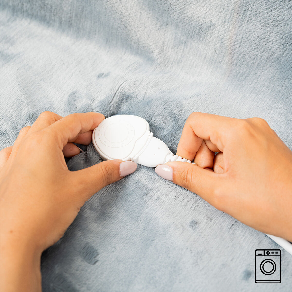 V8H8D396F583438CE46EC56B894EB5267FFR5279555P2